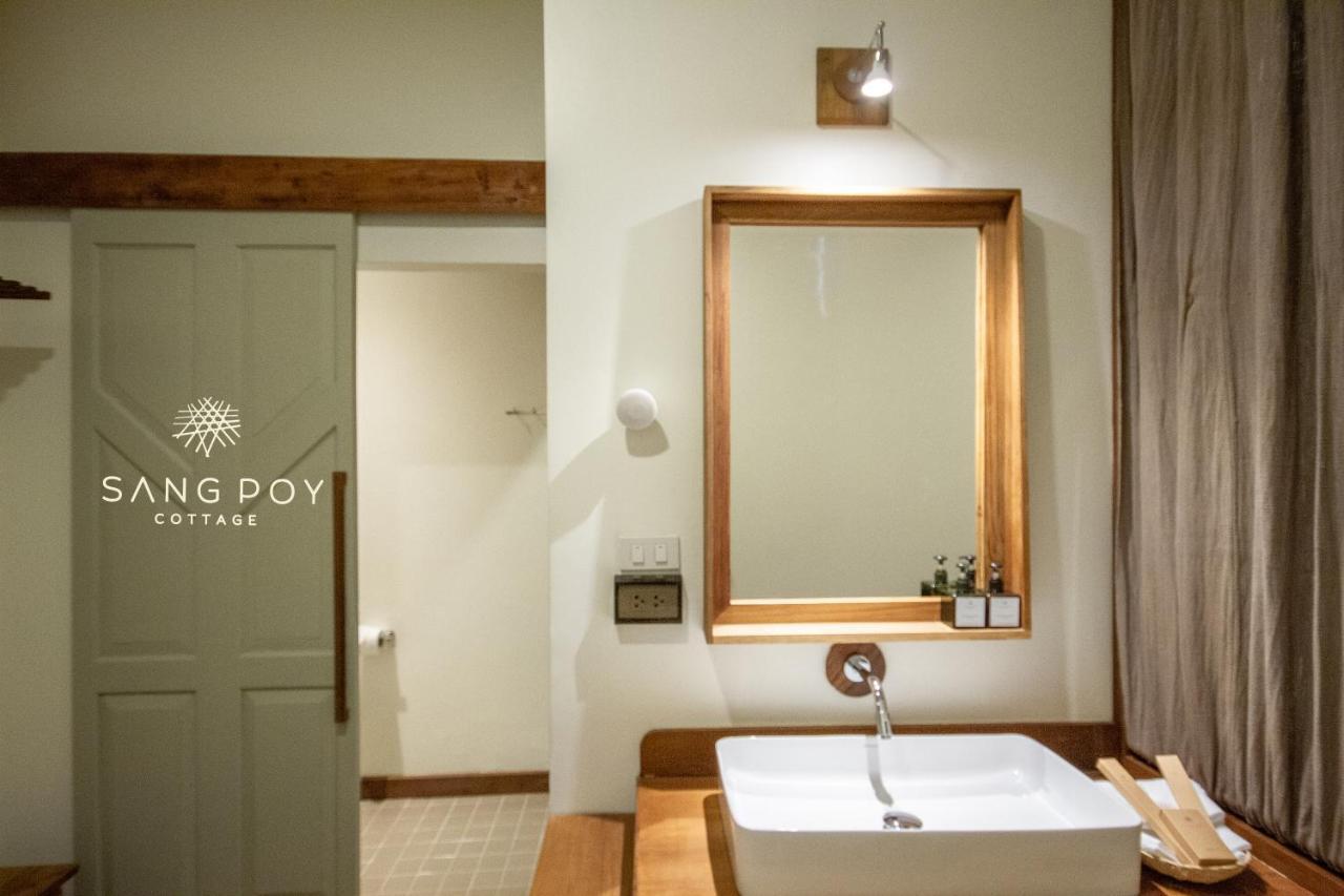 Sang Poy Cottage Ban pa Sak  Exteriör bild